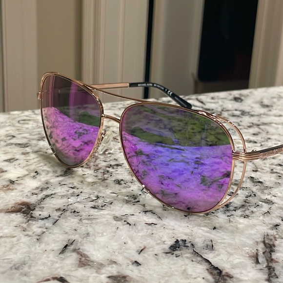 MICHAEL Michael Kors Accessories - NEVER WORN - Michael Kors Sunglasses (Comes with Michael Kors Sunglass Case)